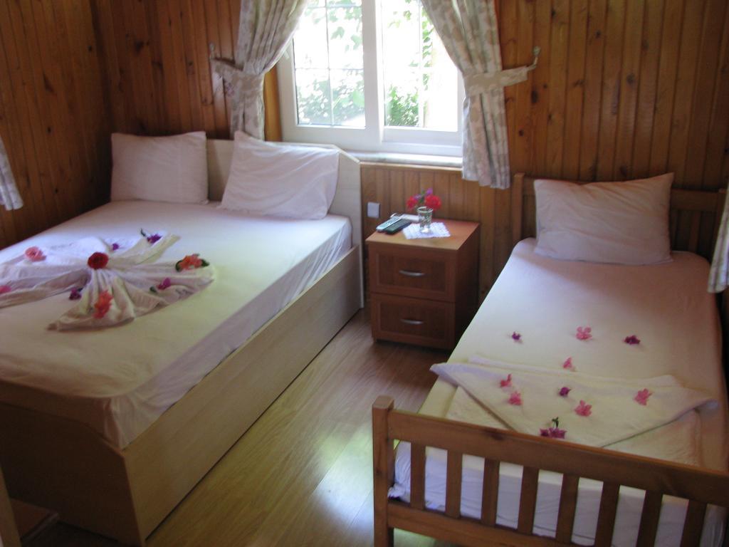 Atici 2 Hotel Adrasan Zimmer foto